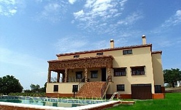 Apartamentos y casas rurales en Jerez de los Caballeros: libertad y confort